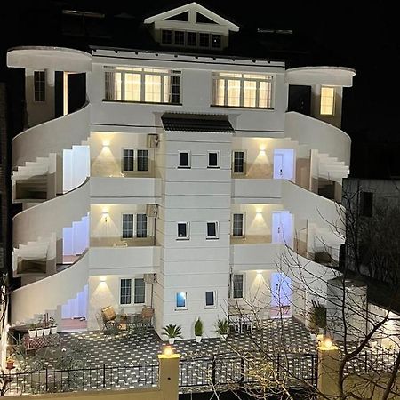 Hotel Vila Herta Драч Екстериор снимка