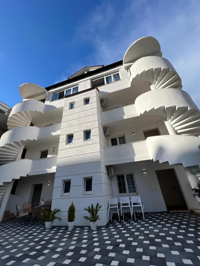 Hotel Vila Herta Драч Екстериор снимка