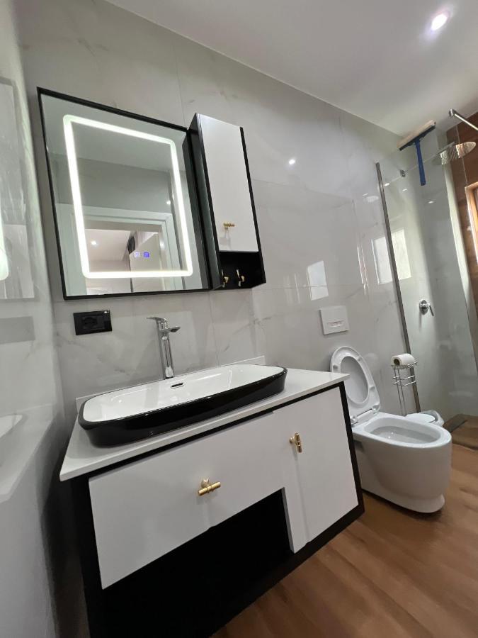 Hotel Vila Herta Драч Екстериор снимка