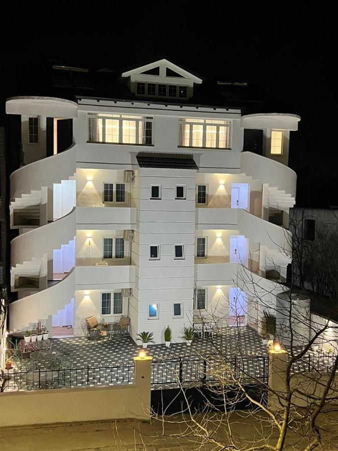 Hotel Vila Herta Драч Екстериор снимка